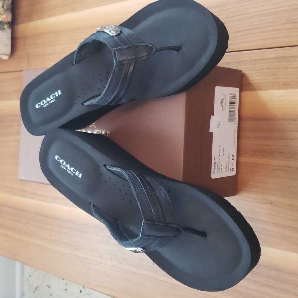 Coach Jaden NWT in Box 8.5 wedge flip flops